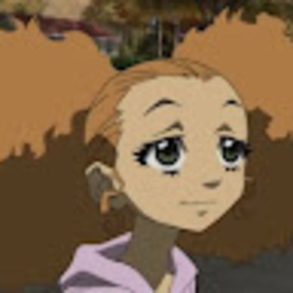 Meet your Posher, Nia - Picture 1 of 1